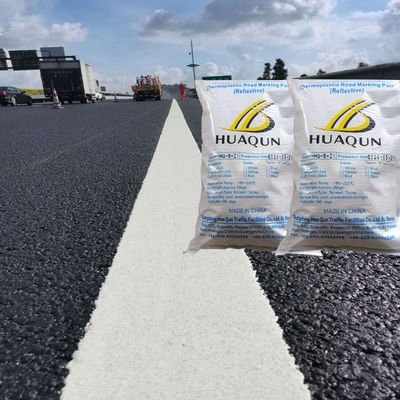 kopen AASHTO M249 Standaard Thermoplastische Wegmarkering Verf met 30% Glasparels voor Snel Drogen ≤3 min online vervaardiging