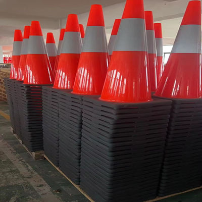 Kopen PVC-wegverkeersconus Hoog zichtbare reflecterende wegwerkconussen online vervaardiging