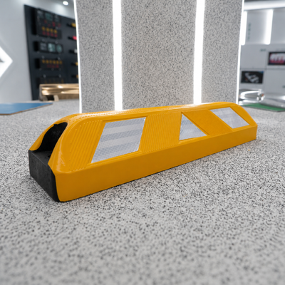 Kopen Heavy-Duty Rubber Wheel Stop Manufacturer for Parking Safety online vervaardiging